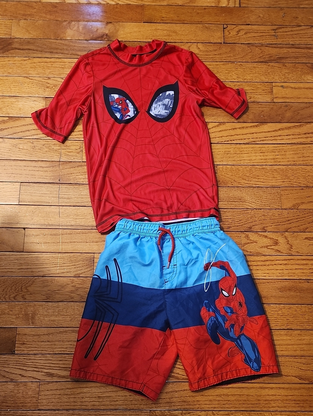 🕷Youth Marvel Spider-Man Red & Blue Kids Swim w/Rashguard Set; Large (10-12)